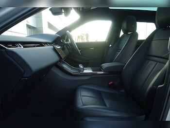 Used Land Rover Range Rover Evoque 2023 for sale - 76982266: Photo