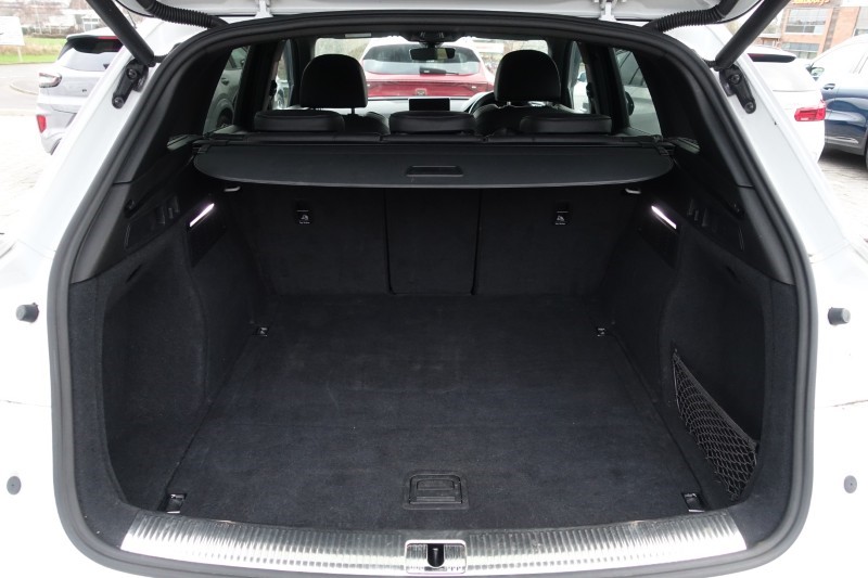 Used Audi Q5 2020 for sale - 76982327: Photo 11