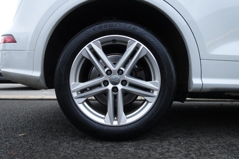 Used Audi Q5 2020 for sale - 76982327: Photo 25