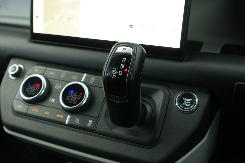 Used Land Rover Defender 2022 for sale - 78014747: Photo 13