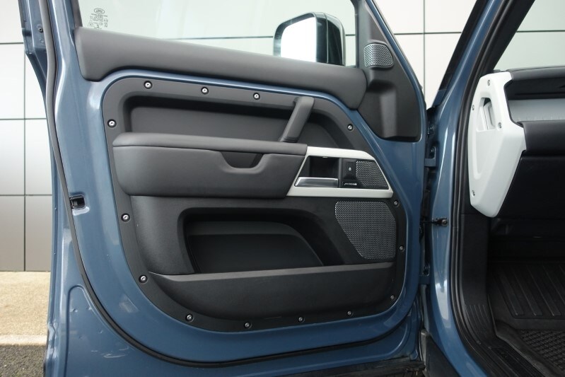 Used Land Rover Defender 2022 for sale - 78014747: Photo 42