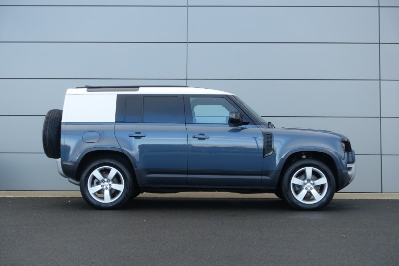 Used Land Rover Defender 2022 for sale - 78014747: Photo 5