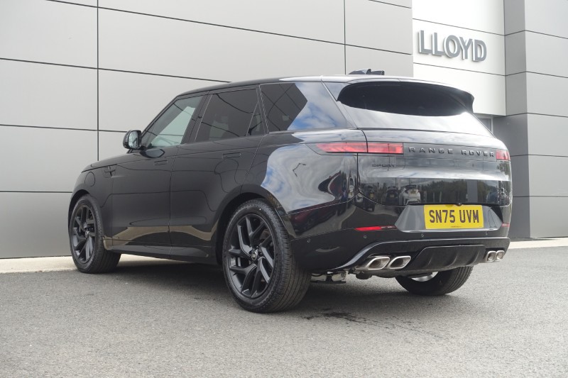 Used Land Rover Range Rover Sport 2025 for sale - 76982046: Photo 2