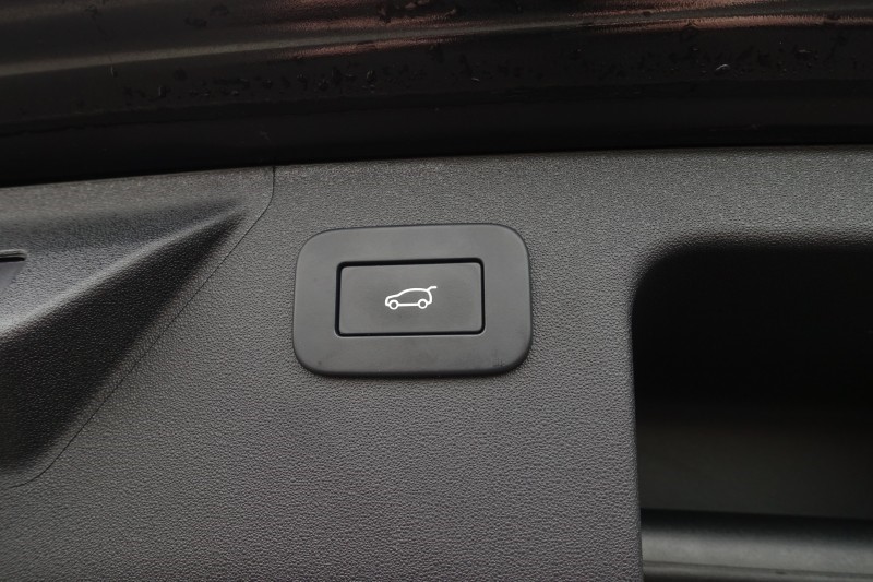 Used Land Rover Discovery Sport 2023 for sale - 76981295: Photo 31