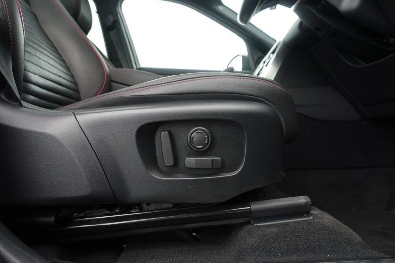 Used Land Rover Discovery Sport 2023 for sale - 76981295: Photo 46