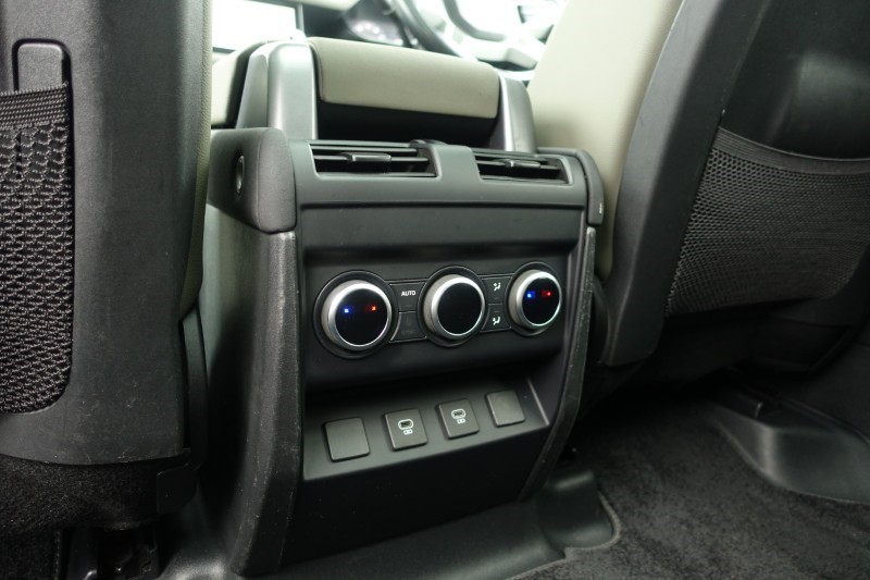 Used Land Rover Defender 2022 for sale - 77690970: Photo 18