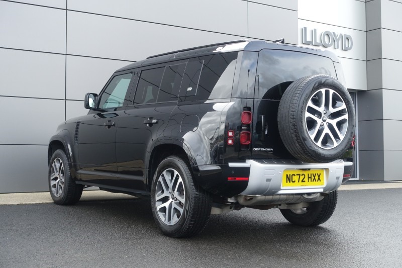 Used Land Rover Defender 2022 for sale - 77690970: Photo 2