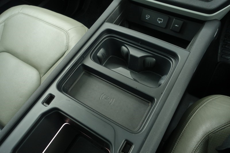 Used Land Rover Defender 2022 for sale - 77690970: Photo 46