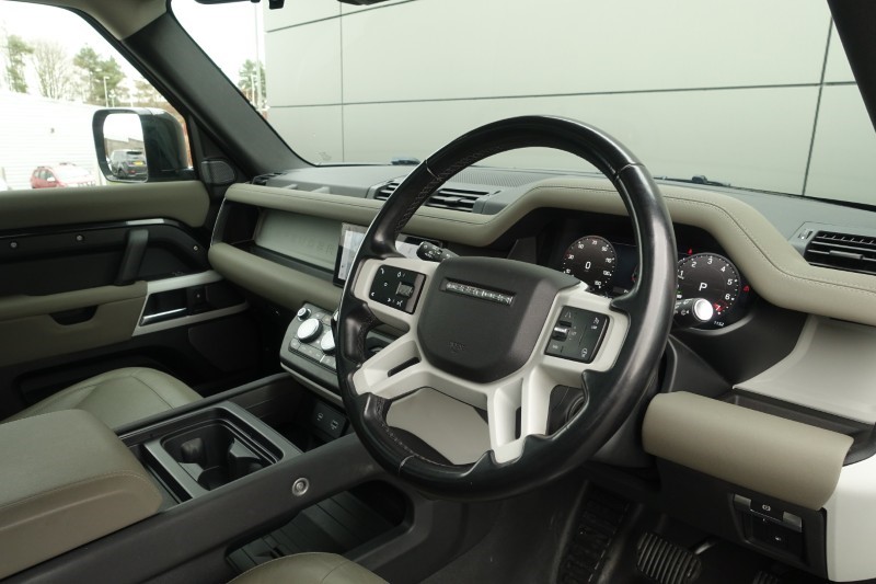 Used Land Rover Defender 2022 for sale - 77690970: Photo 48