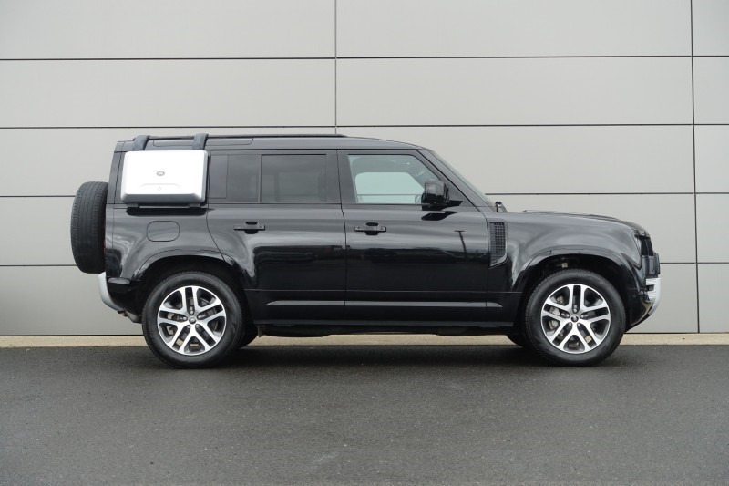 Used Land Rover Defender 2022 for sale - 77690970: Photo 5