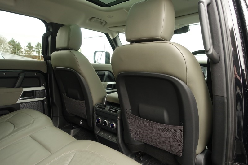 Used Land Rover Defender 2022 for sale - 77690970: Photo 57