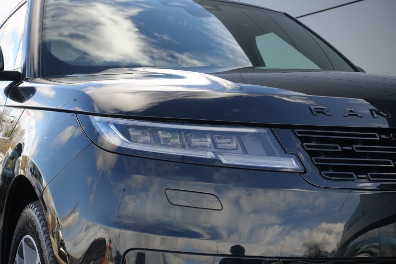 Used Land Rover Range Rover Sport 2024 for sale - 78064080: Photo 17