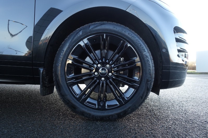 Used Land Rover Range Rover Evoque 2025 for sale - 77375911: Photo 8