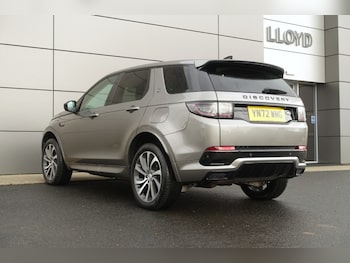 Used Land Rover Discovery Sport 2022 for sale - 76982169: Photo