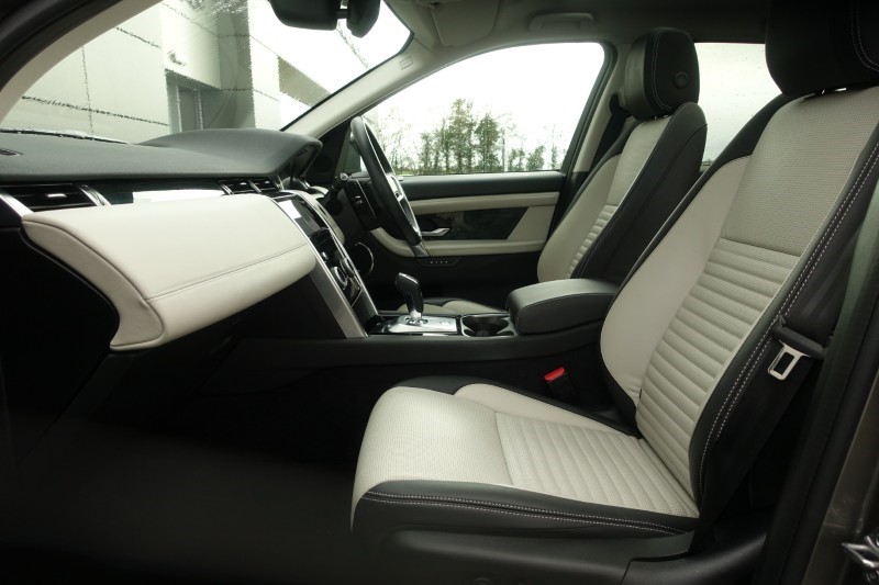 Used Land Rover Discovery Sport 2022 for sale - 76982169: Photo 3