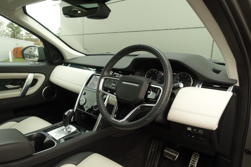 Used Land Rover Discovery Sport 2022 for sale - 76982169: Photo 43