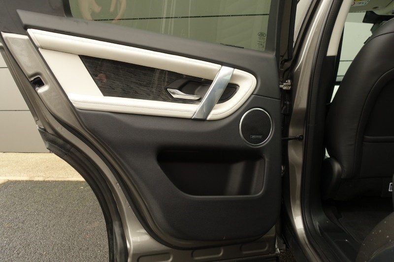 Used Land Rover Discovery Sport 2022 for sale - 76982169: Photo 54