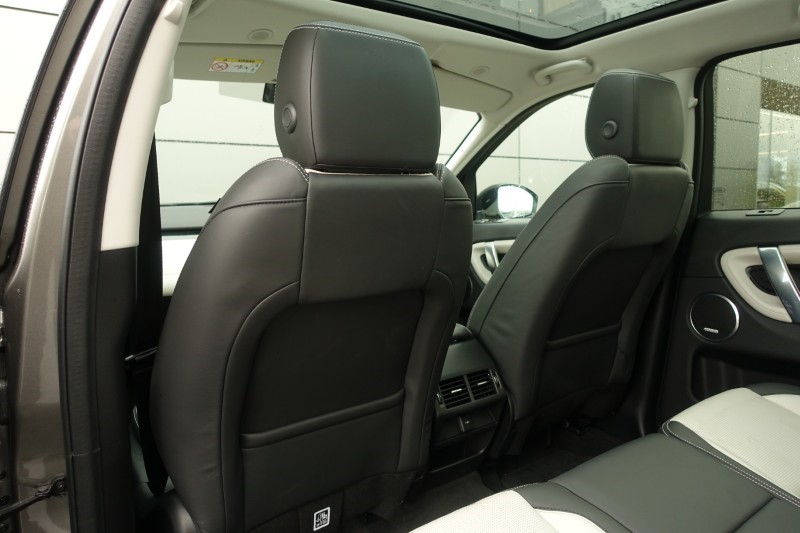 Used Land Rover Discovery Sport 2022 for sale - 76982169: Photo 55