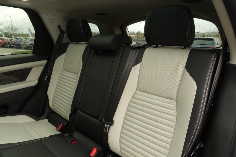 Used Land Rover Discovery Sport 2022 for sale - 76982169: Photo 56