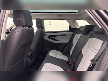Used Land Rover Range Rover Evoque 2025 for sale - 79596490: Photo