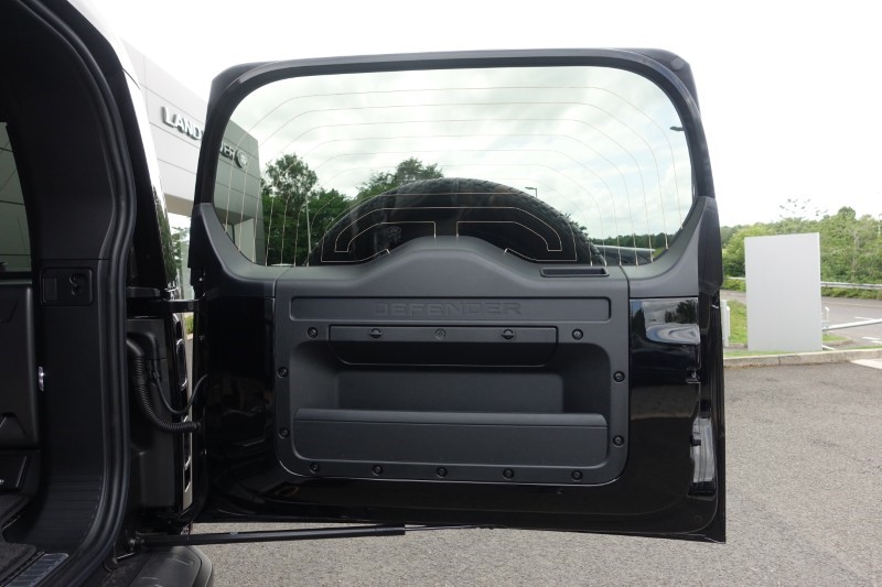 Used Land Rover Defender 2026 for sale - 77965405: Photo 37