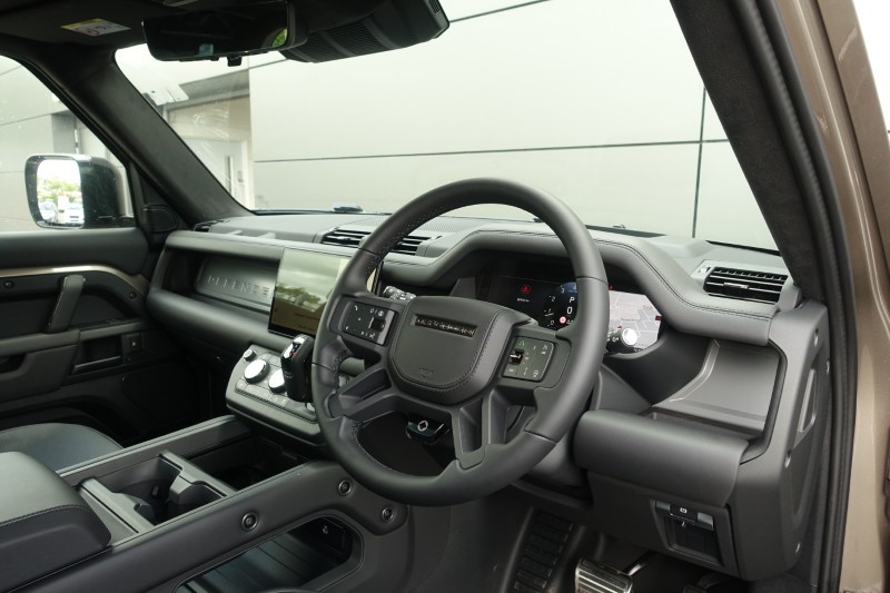 Used Land Rover Defender 2026 for sale - 77965405: Photo 61