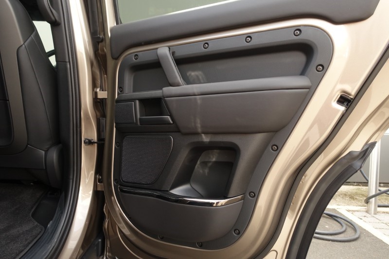 Used Land Rover Defender 2026 for sale - 77965405: Photo 68