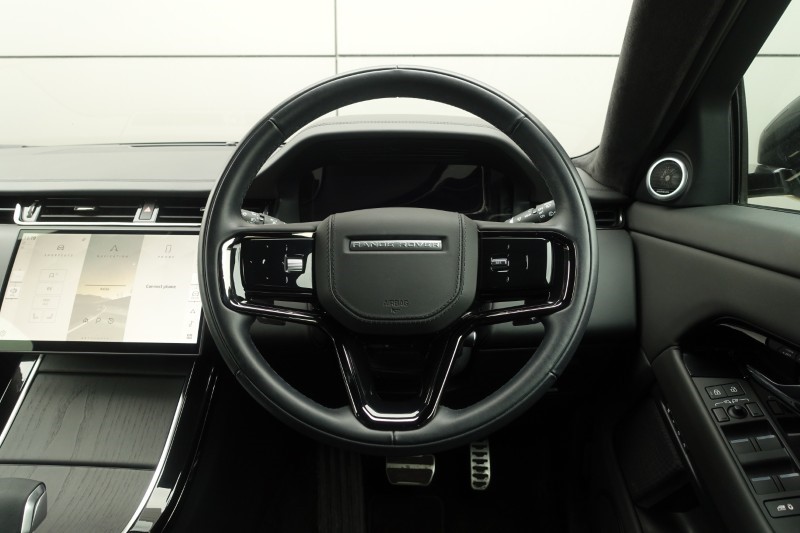 Used Land Rover Range Rover Evoque 2024 for sale - 77945565: Photo 15