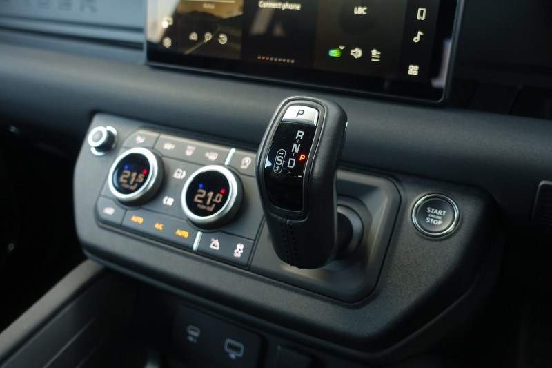 Used Land Rover Defender 2023 for sale - 77888386: Photo 13