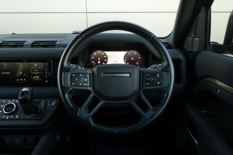 Used Land Rover Defender 2023 for sale - 77888386: Photo 15