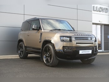 Used Land Rover Defender 2023 for sale - 77888386: Photo