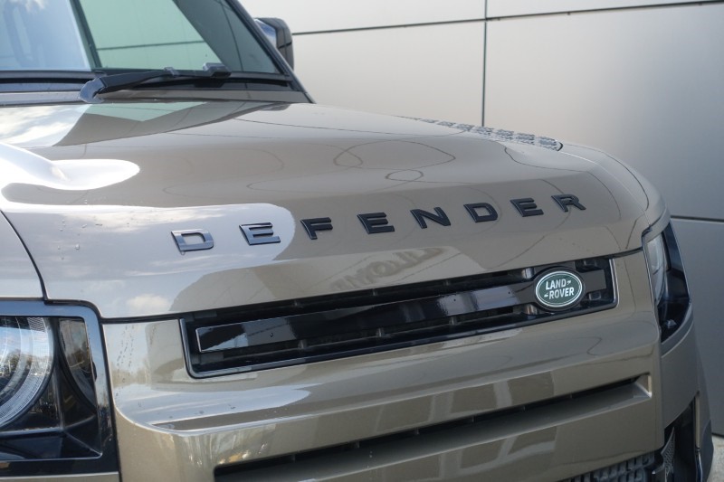 Used Land Rover Defender 2023 for sale - 77888386: Photo 21