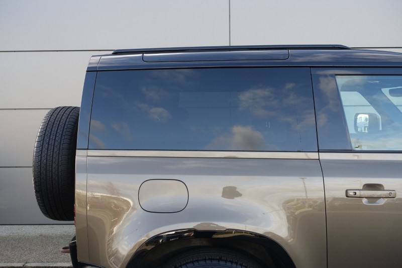 Used Land Rover Defender 2023 for sale - 77888386: Photo 25