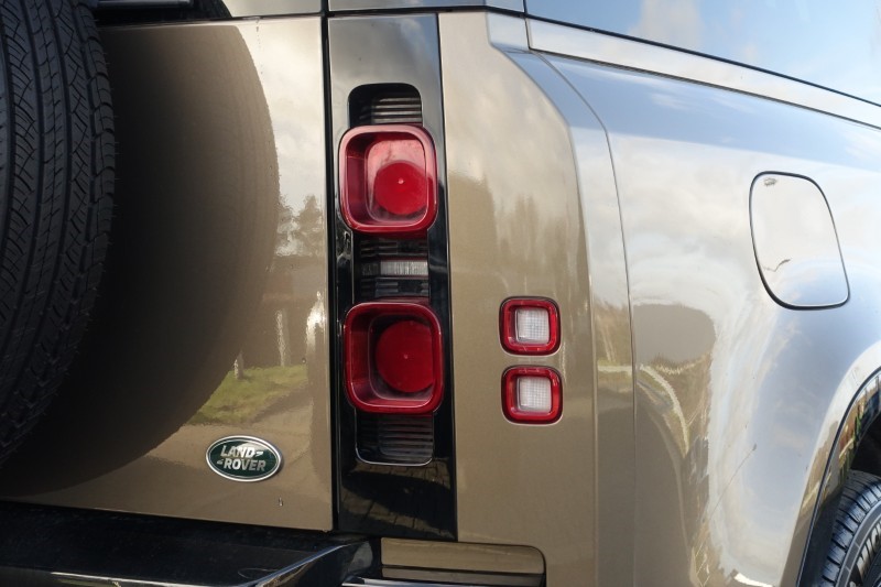 Used Land Rover Defender 2023 for sale - 77888386: Photo 28