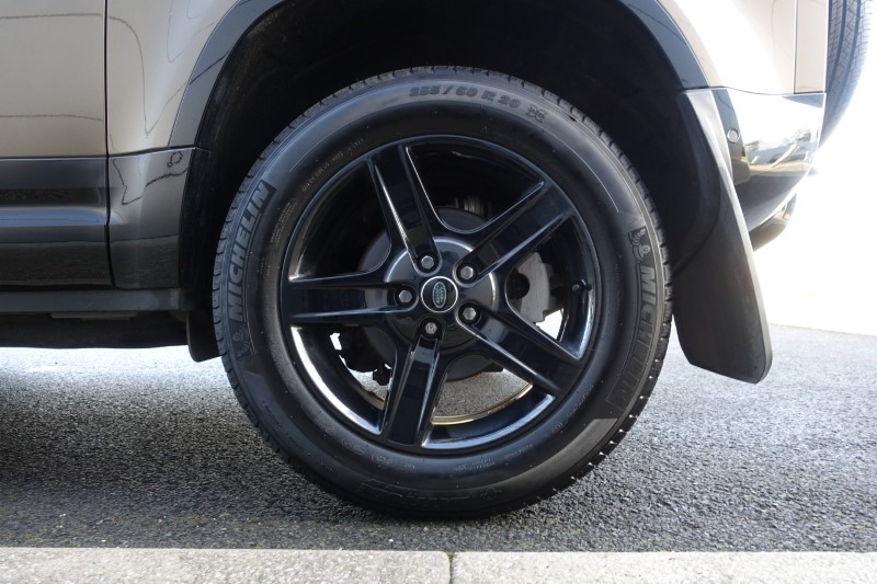 Used Land Rover Defender 2023 for sale - 77888386: Photo 32