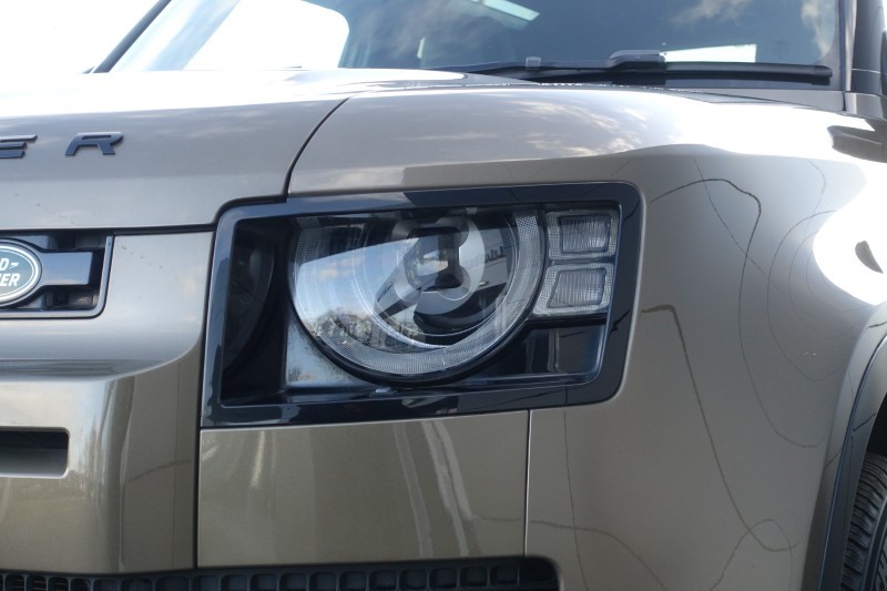 Used Land Rover Defender 2023 for sale - 77888386: Photo 35