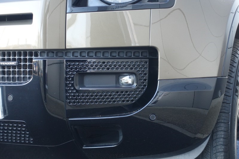 Used Land Rover Defender 2023 for sale - 77888386: Photo 36