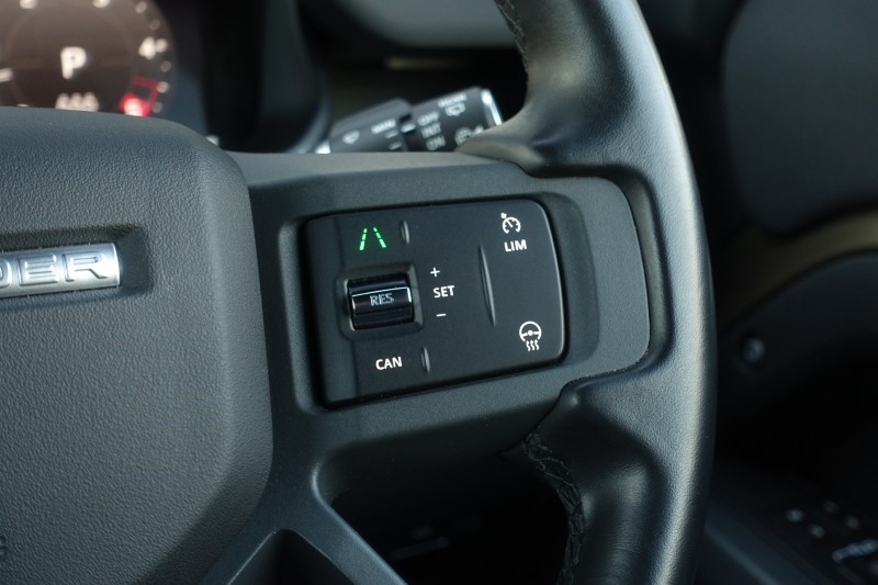 Used Land Rover Defender 2023 for sale - 77888386: Photo 37