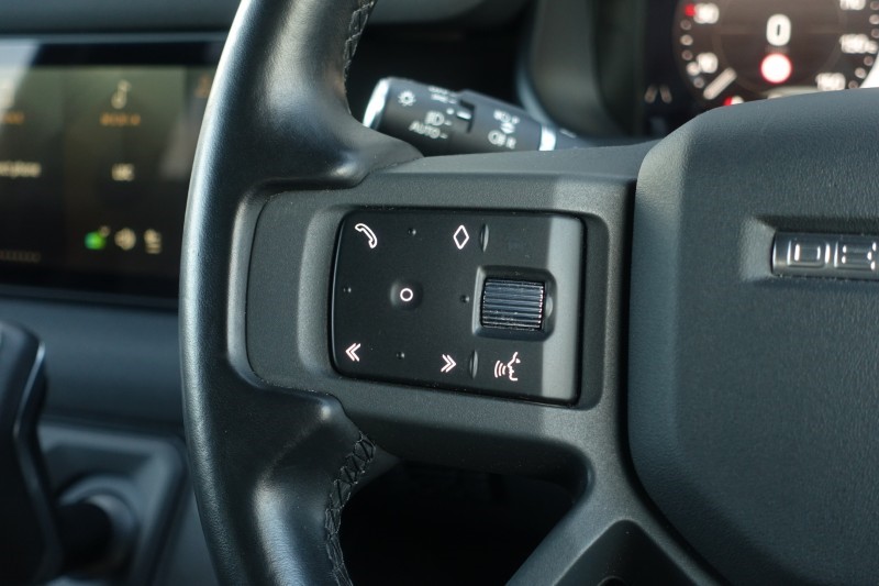 Used Land Rover Defender 2023 for sale - 77888386: Photo 40