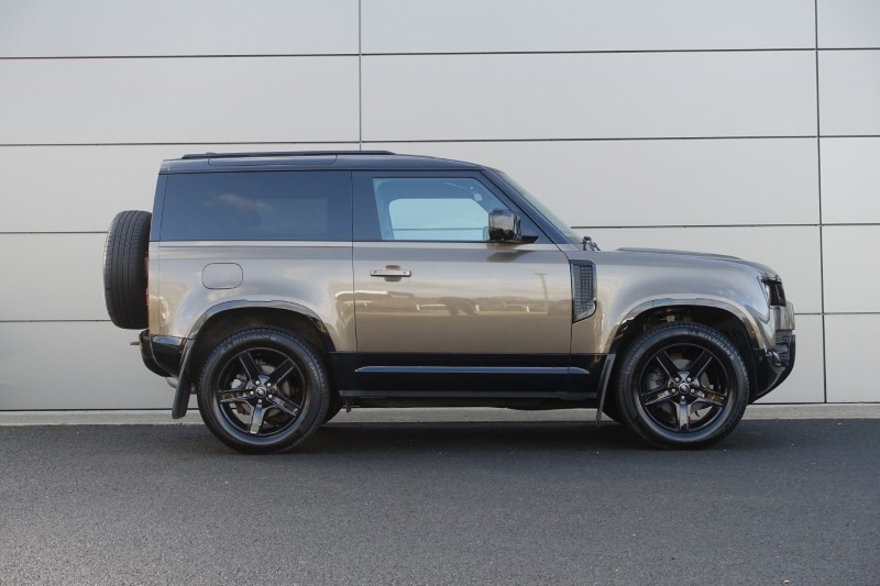 Used Land Rover Defender 2023 for sale - 77888386: Photo 5