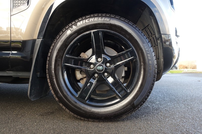 Used Land Rover Defender 2023 for sale - 77888386: Photo 8