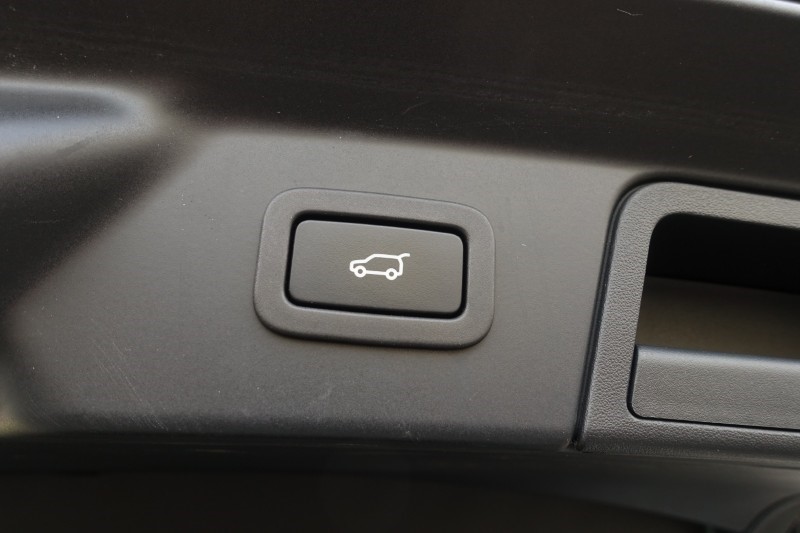 Used Land Rover Range Rover Velar 2022 for sale - 77774585: Photo 32