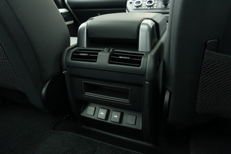 Used Land Rover Defender 2023 for sale - 77528261: Photo 18