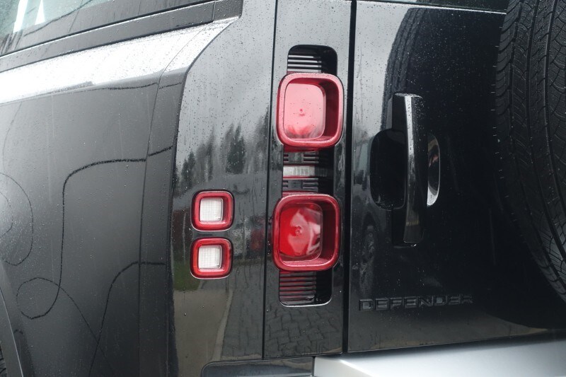 Used Land Rover Defender 2023 for sale - 77528261: Photo 19