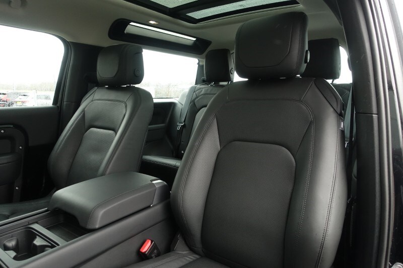 Used Land Rover Defender 2023 for sale - 77528261: Photo 60