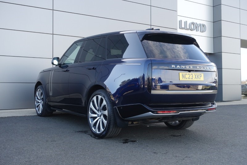 Used Land Rover Range Rover 2023 for sale - 78028127: Photo 2