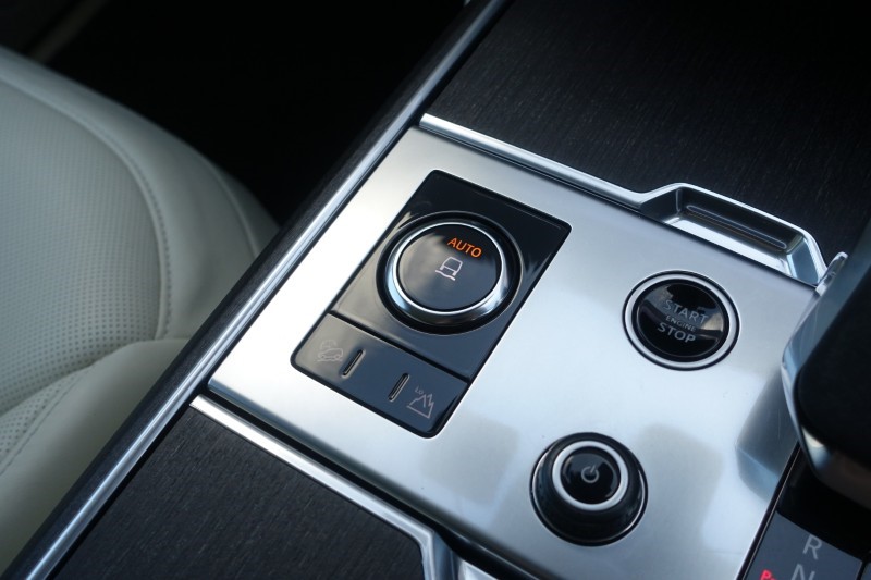 Used Land Rover Range Rover 2023 for sale - 78028127: Photo 64