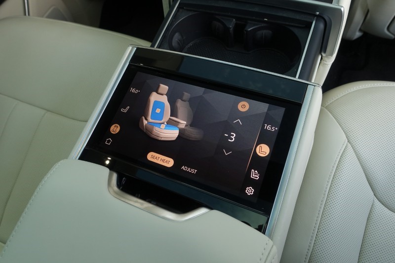 Used Land Rover Range Rover 2023 for sale - 78028127: Photo 79