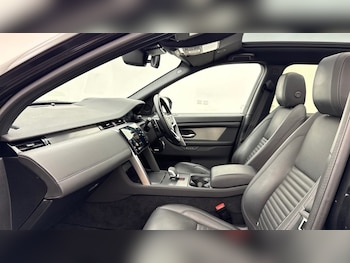 Used Land Rover Discovery Sport 2024 for sale - 79596489: Photo