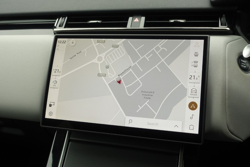 Used Land Rover Range Rover Velar 2024 for sale - 77945592: Photo 11